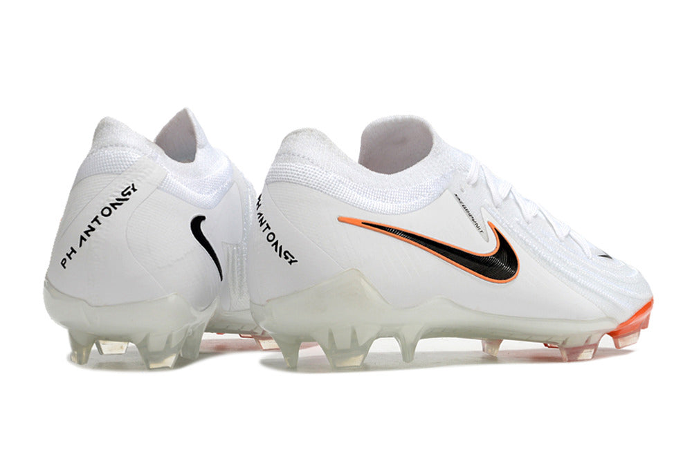 Nike Phantom Luna 2 Elite Football Boots + Exclusive Gifts