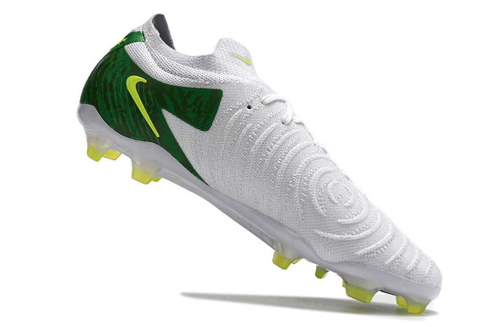 Nike Phantom Luna 2 Elite Turf Football Boots + Exclusive Gifts