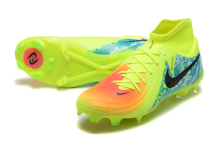 Nike Phantom Luna 2 Elite Turf Football Boots + Exclusive Gifts