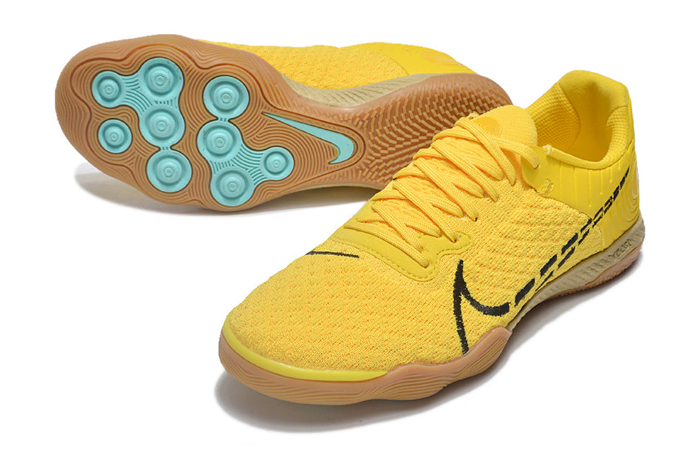 Nike Reactgato IC Elite Futsal Shoes + Exclusive Gifts