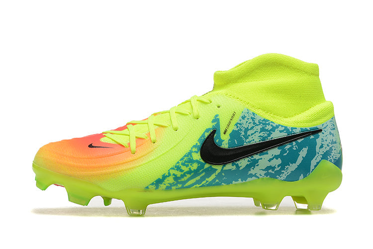 Nike Phantom Luna 2 Elite Turf Football Boots + Exclusive Gifts