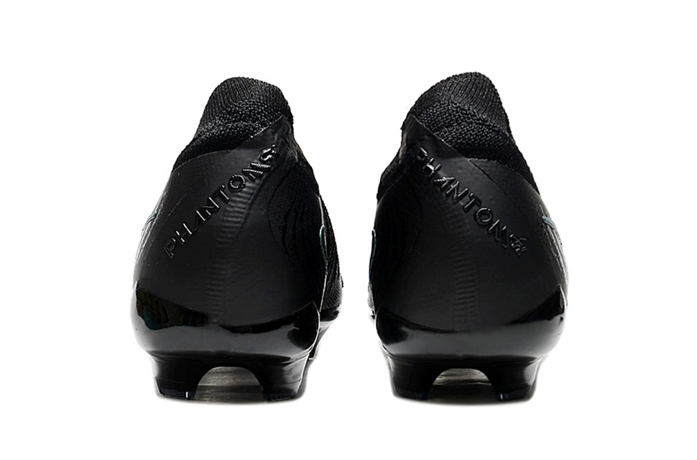 Nike Phantom Luna 2 Elite Turf Football Boots + Exclusive Gifts