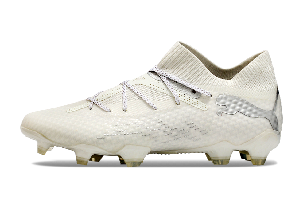 Puma Future 24 FG Elite Field Football Boots + Exclusive Gifts