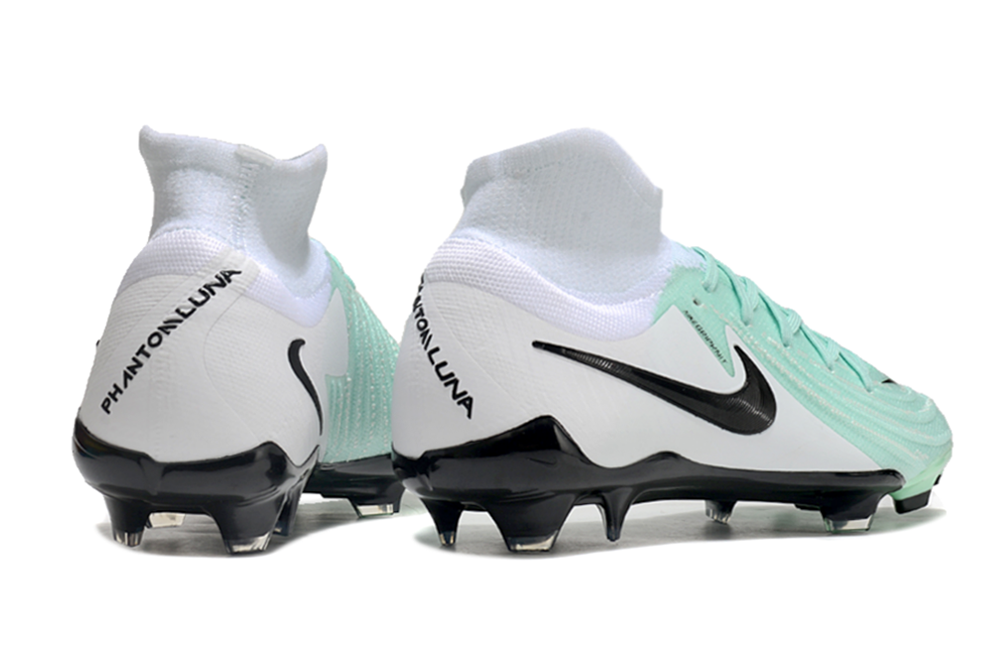 Nike Phantom Luna 2 Elite Turf Football Boots + Exclusive Gifts