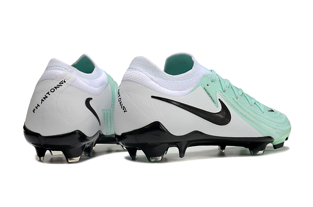 Nike Phantom Luna 2 Elite Turf Football Boots + Exclusive Gifts