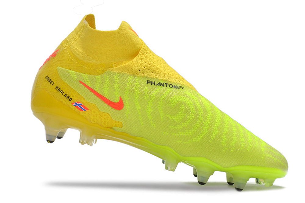 Nike Phantom GX DF SG Football Boots - Elite Fixed Studs + Exclusive Gifts