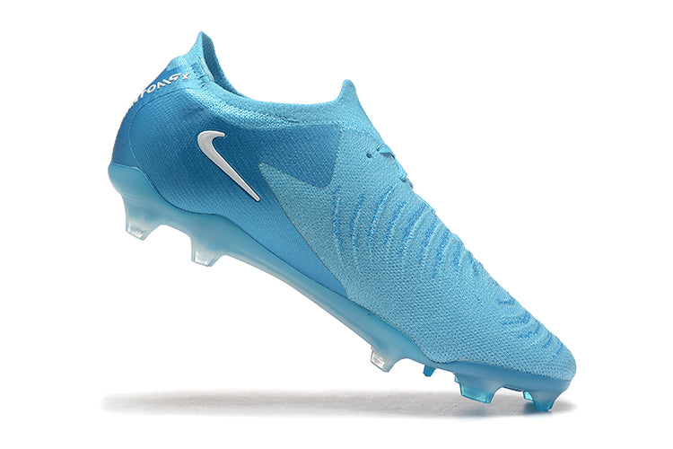 Nike Phantom Luna 2 Elite Turf Football Boots + Exclusive Gifts