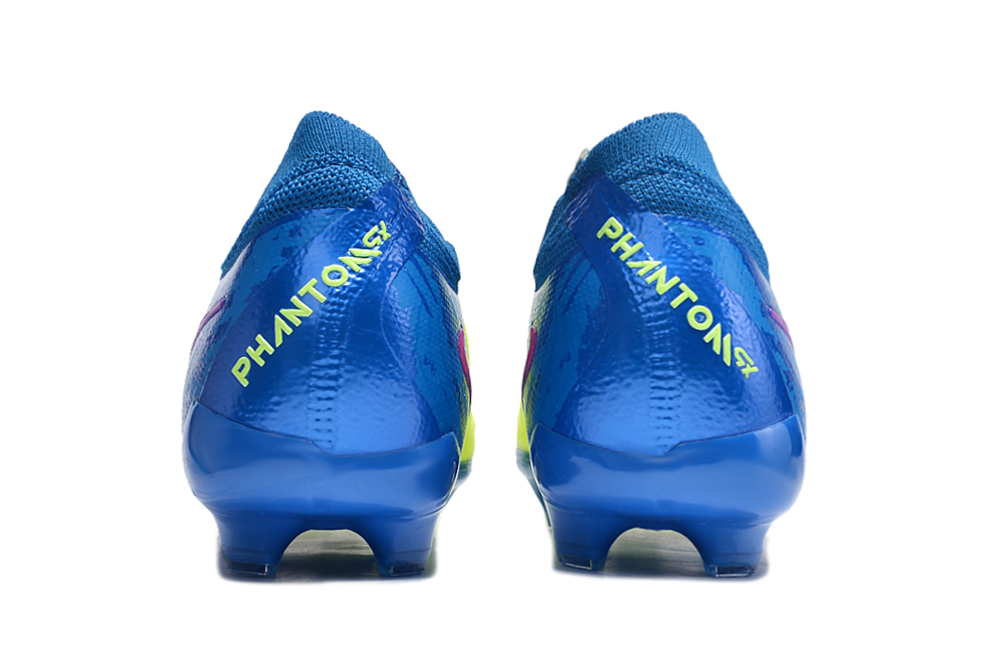 Nike Phantom Luna 2 Elite Football Boots + Exclusive Gifts