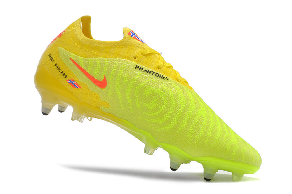 Nike Phantom GX DF SG Football Boots - Elite Fixed Studs + Exclusive Gifts