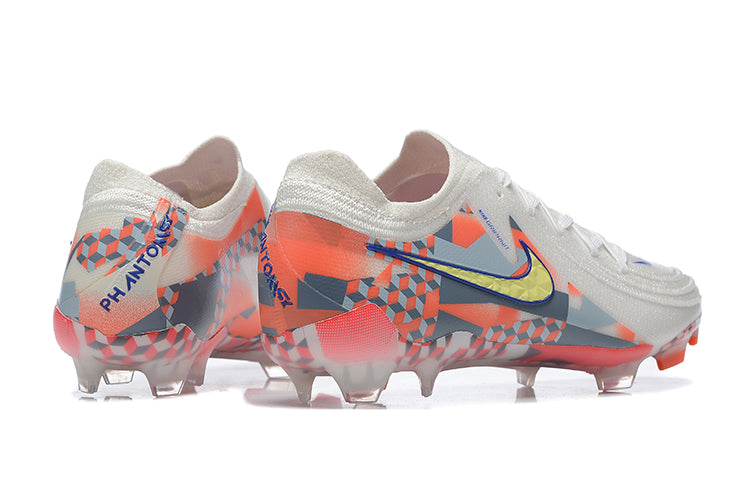 Nike Phantom Luna 2 Elite Football Boots + Exclusive Gifts
