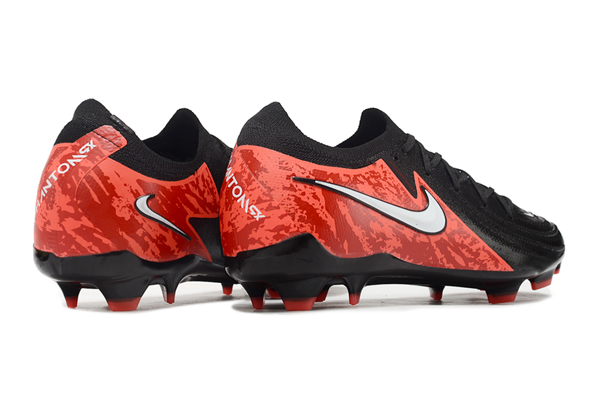 Nike Phantom Luna 2 Elite Turf Football Boots + Exclusive Gifts