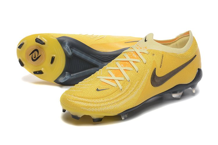 Nike Phantom Luna 2 Elite Turf Football Boots + Exclusive Gifts