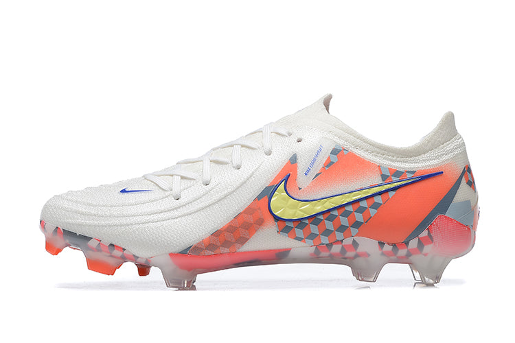 Nike Phantom Luna 2 Elite Football Boots + Exclusive Gifts