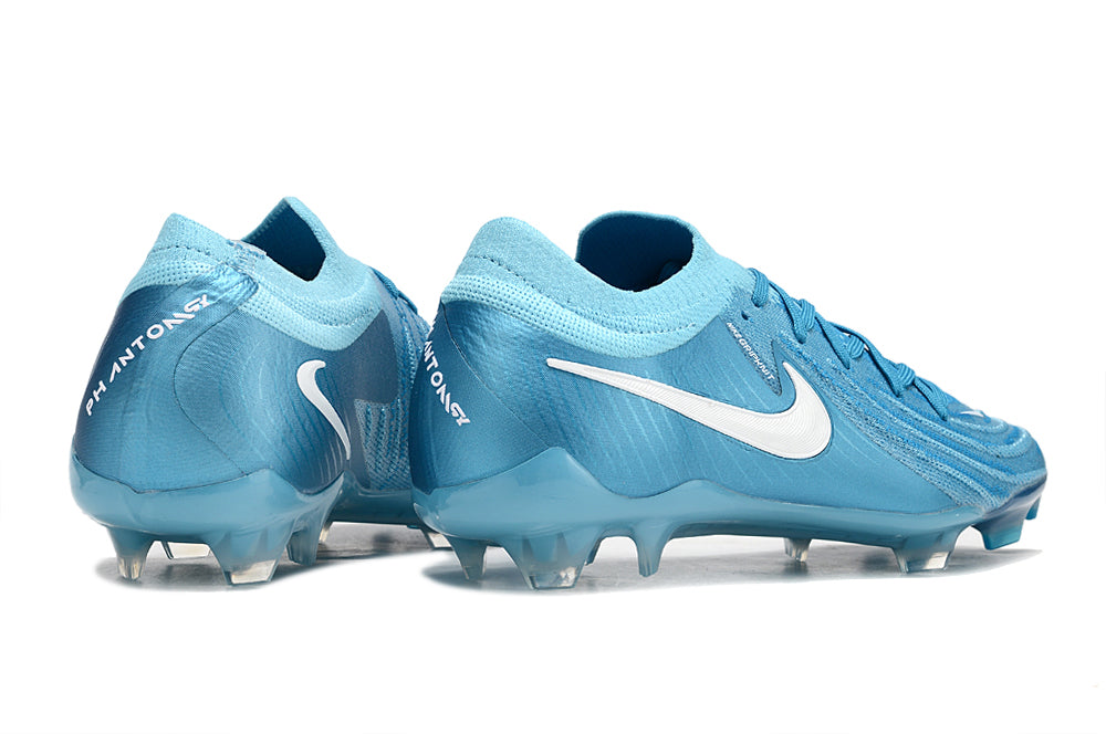 Nike Phantom Luna 2 Elite Turf Football Boots + Exclusive Gifts