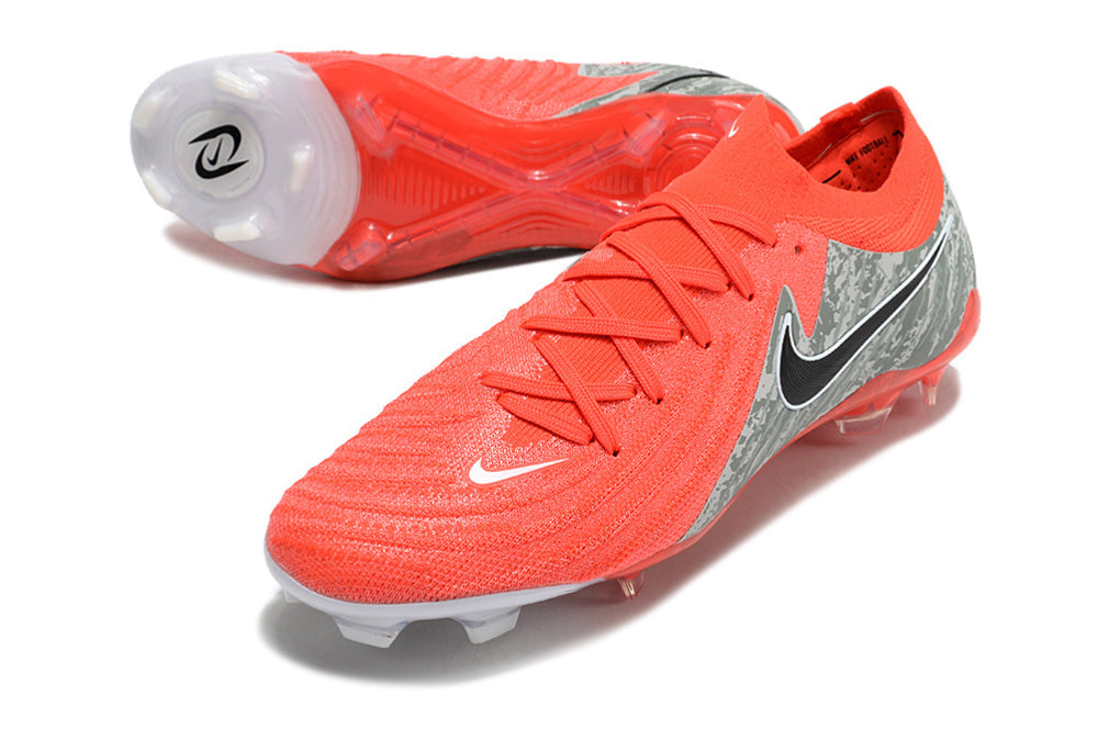 Nike Phantom Luna 2 Elite Turf Football Boots + Exclusive Gifts