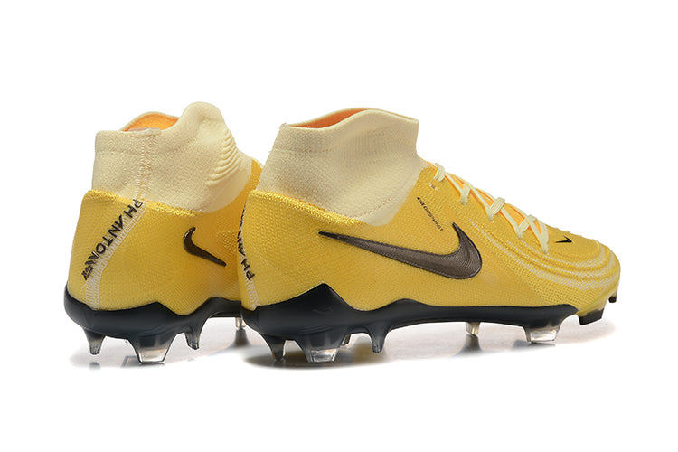 Nike Phantom Luna 2 Elite Turf Football Boots + Exclusive Gifts