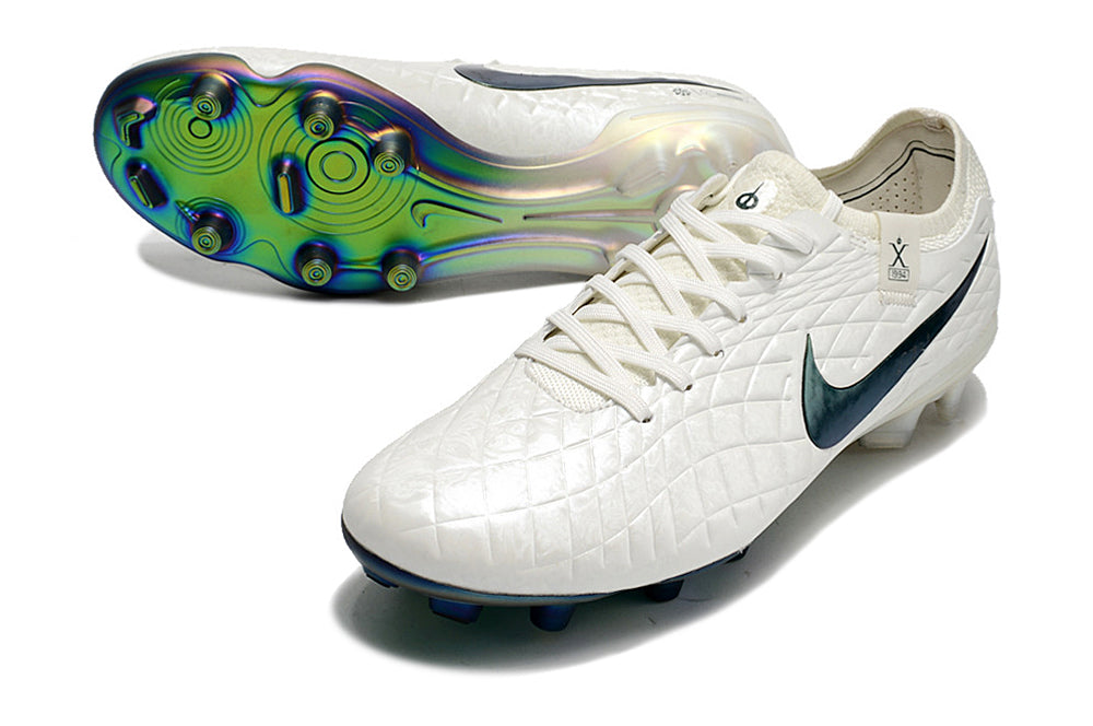 Nike Tiempo Legend 10 Elite Field Soccer Cleats + Exclusive Gifts