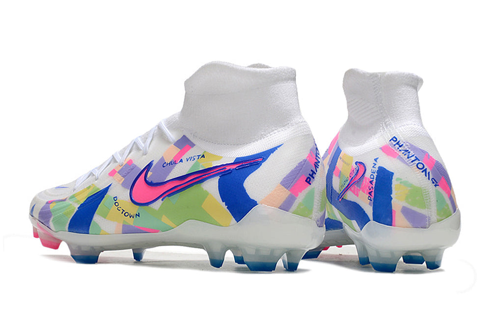 Nike Phantom Luna 2 Elite Football Boots + Exclusive Gifts