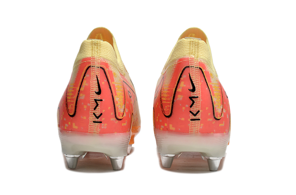 Nike Air Zoom Mercurial Vapor 16 SG Elite Football Boots + Exclusive Gifts