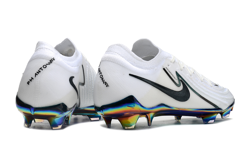 Nike Phantom Luna 2 Elite Turf Football Boots + Exclusive Gifts