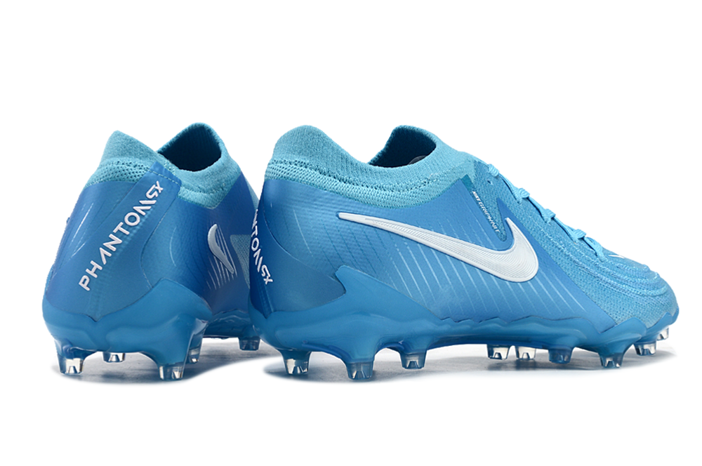 Nike Phantom Luna 2 AG Elite Football Boots + Exclusive Gifts