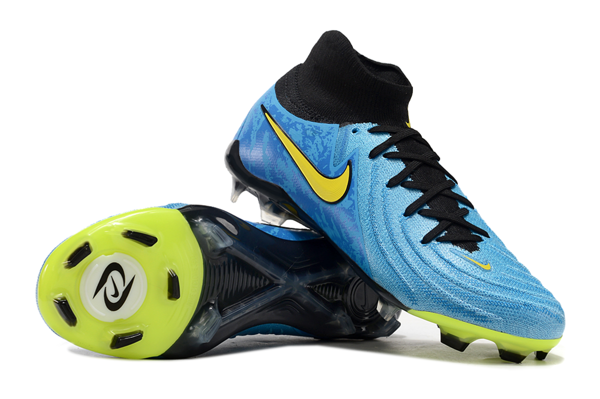 Nike Phantom Luna 2 Elite Football Boots + Exclusive Gifts