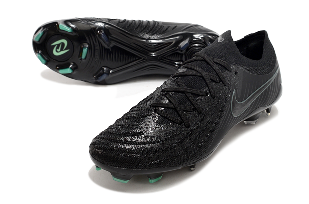 Nike Phantom Luna 2 Elite Turf Football Boots + Exclusive Gifts