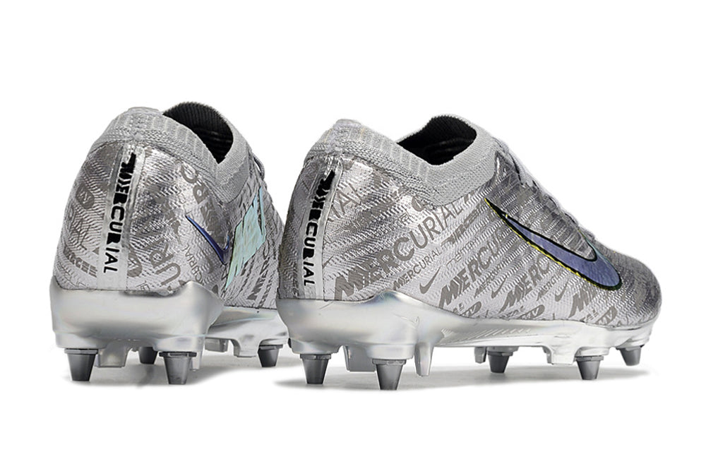 Nike Air Zoom Mercurial Vapor 15 SG Elite Football Boots + Exclusive Gifts