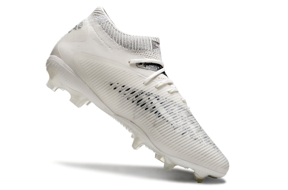 Puma Future 8 FG/AG Elite Football Boots + Exclusive Gifts