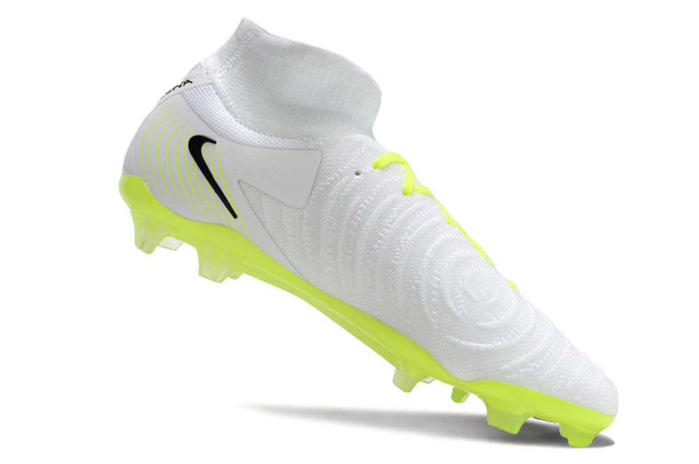 Nike Phantom Luna 2 Elite Turf Football Boots + Exclusive Gifts