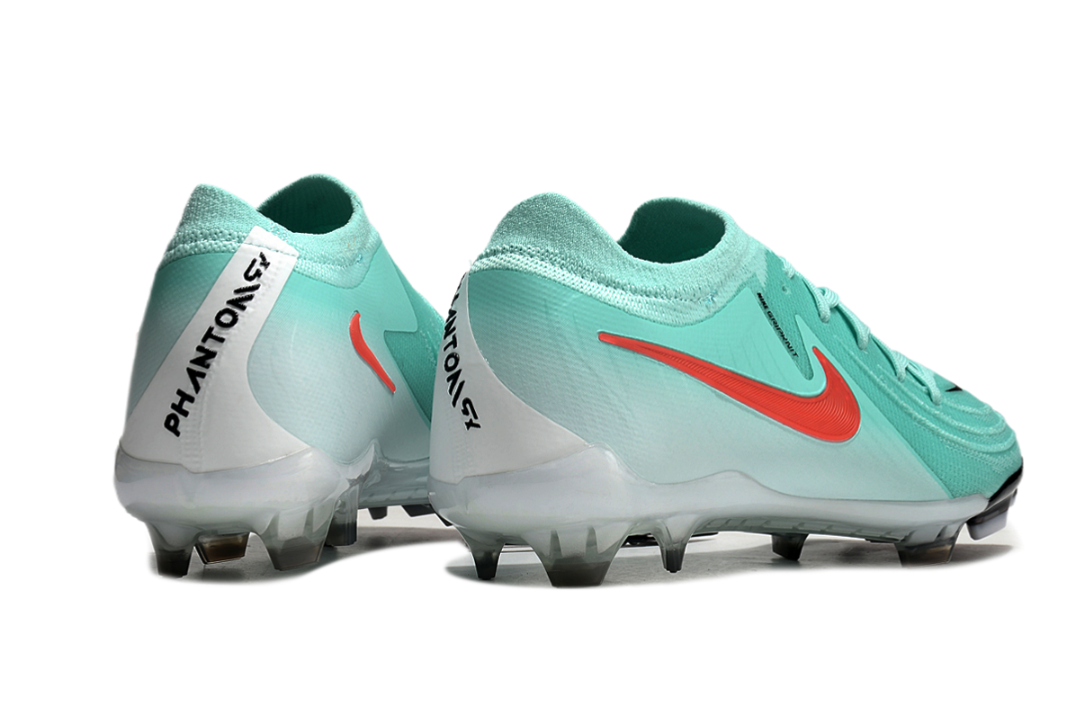 Nike Phantom Luna 2 Elite Football Boots + Exclusive Gifts