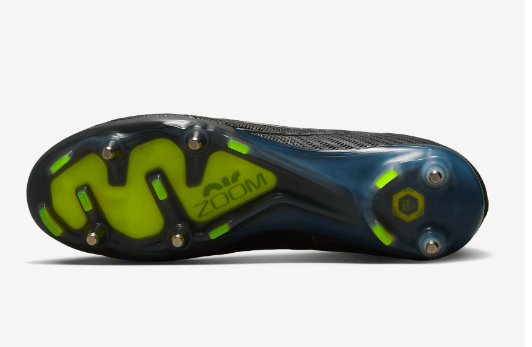 Nike Air Zoom Mercurial Vapor 15 SG Elite Football Boots + Exclusive Gifts